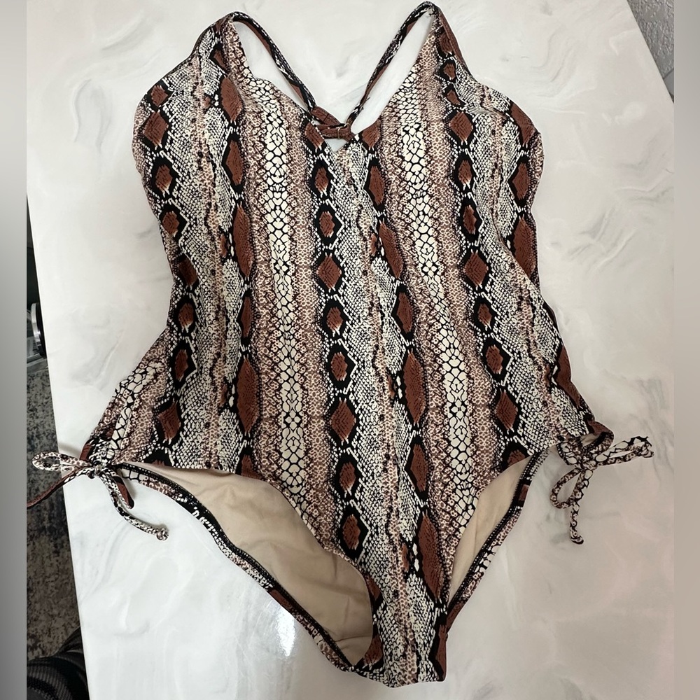 🐦‍⬛Women’s One Piece Swimsuit🐦‍⬛
